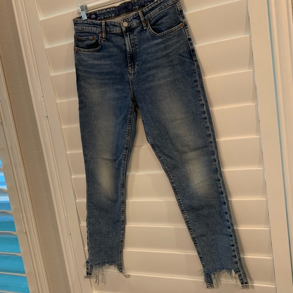 Lucky Brand Skinny Straight Jeans- Size 28 - Picture 2 of 8